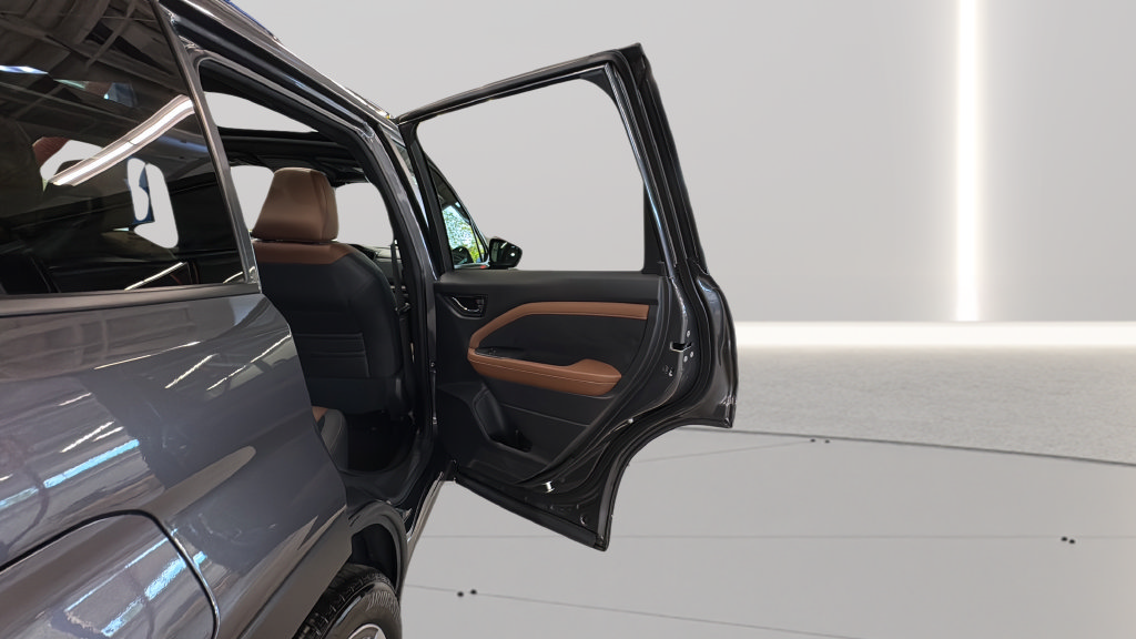 Certified 2026 Subaru Forester Touring AWD/4WD image 33