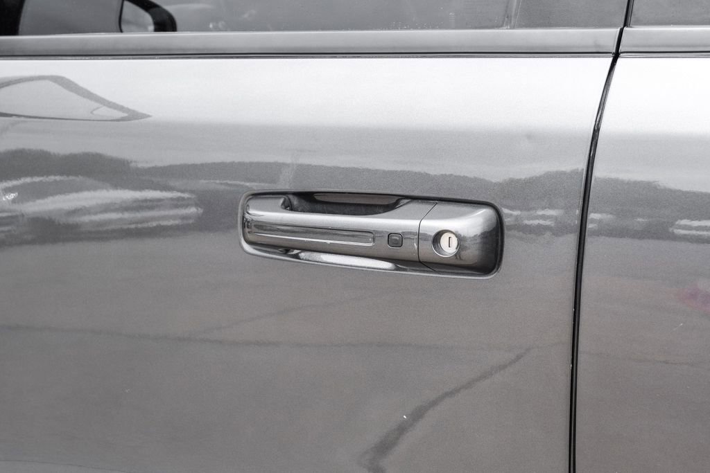 Used 2022 RAM 1500 Laramie RWD image 42