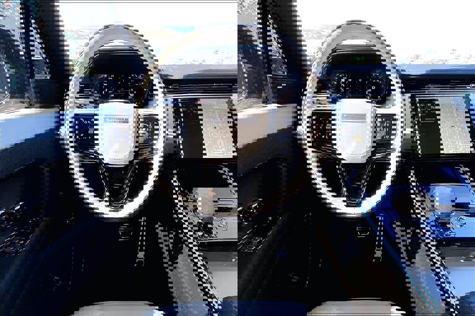 Used 2024 Land Rover Range Rover Sport Dynamic SE image 5