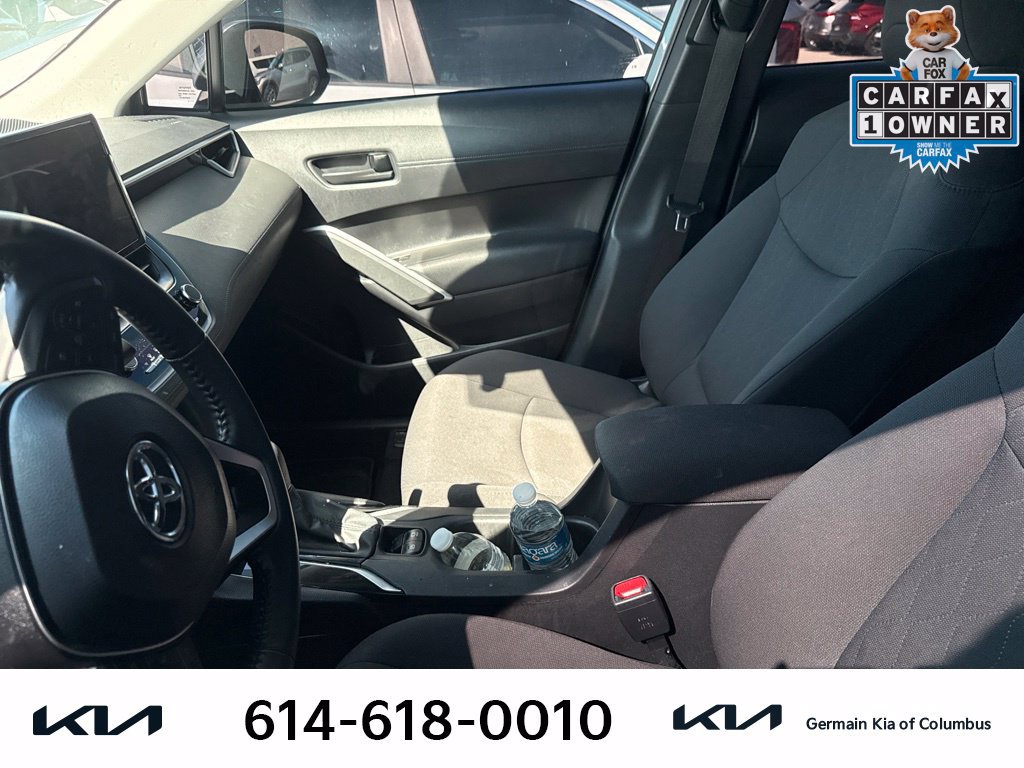 Used 2024 Toyota Corolla Cross LE FWD image 4