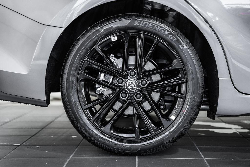 New 2026 Toyota Camry SE image 15