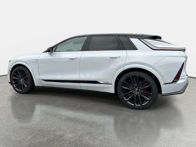New 2026 Cadillac Lyriq V w/ LPO, Floor Liner Package AWD/4WD image 3