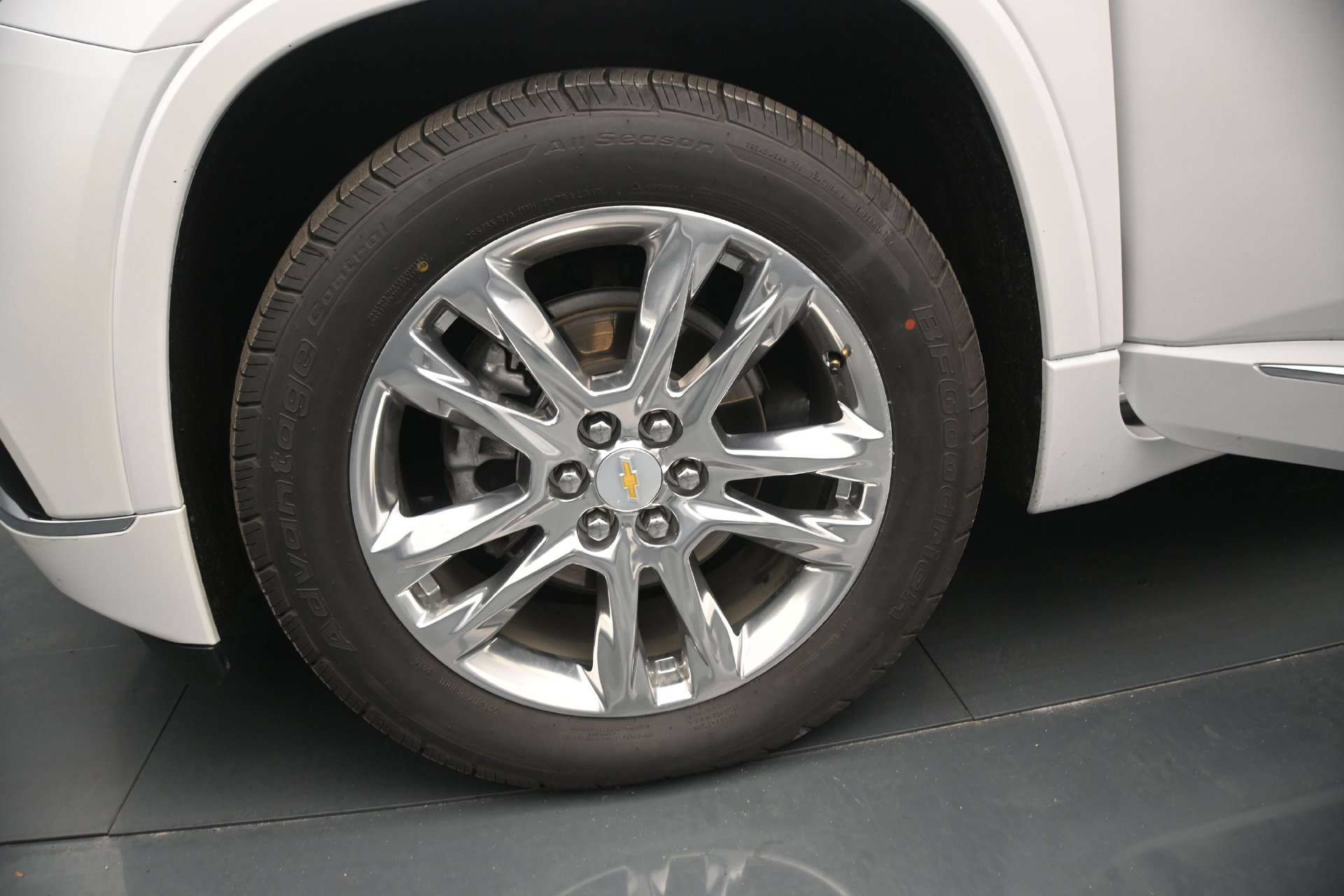 Used 2021 Chevrolet Traverse High Country AWD/4WD image 29