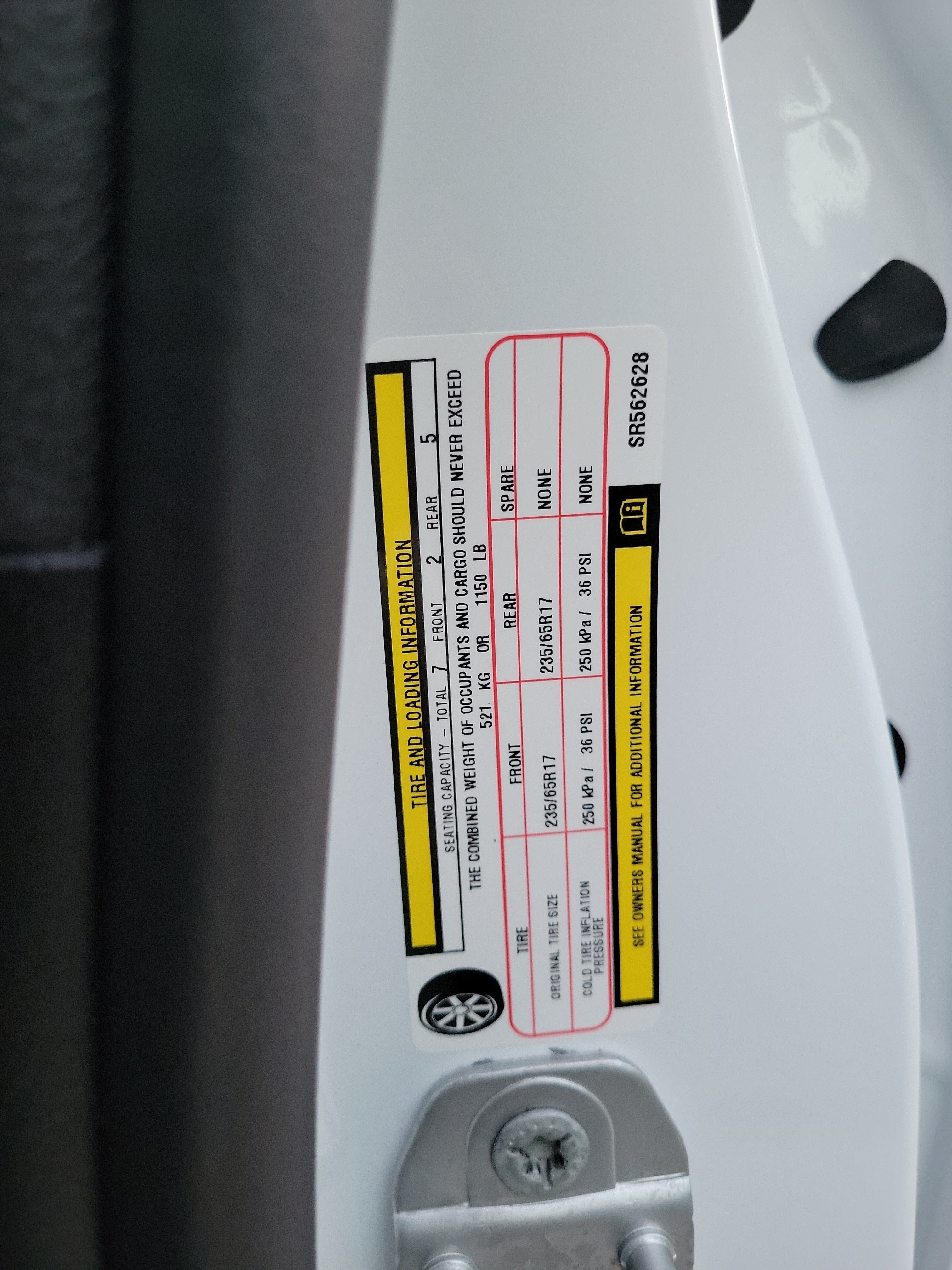 Used 2025 Chrysler Voyager LX FWD image 28
