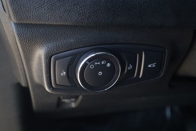 Used 2018 Lincoln MKC Select image 10