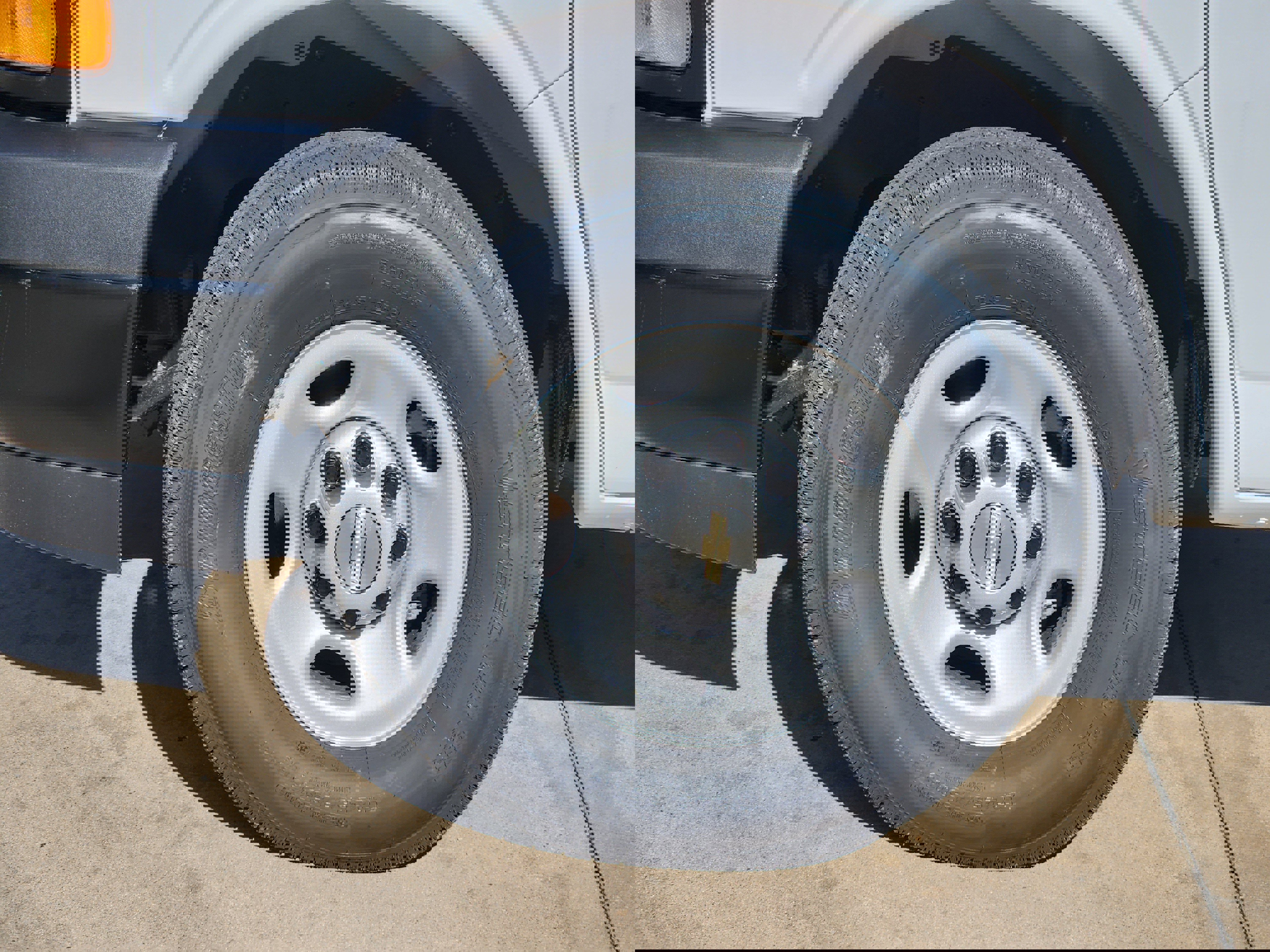 New 2025 Chevrolet Express 2500 w/ Driver Convenience Package image 16