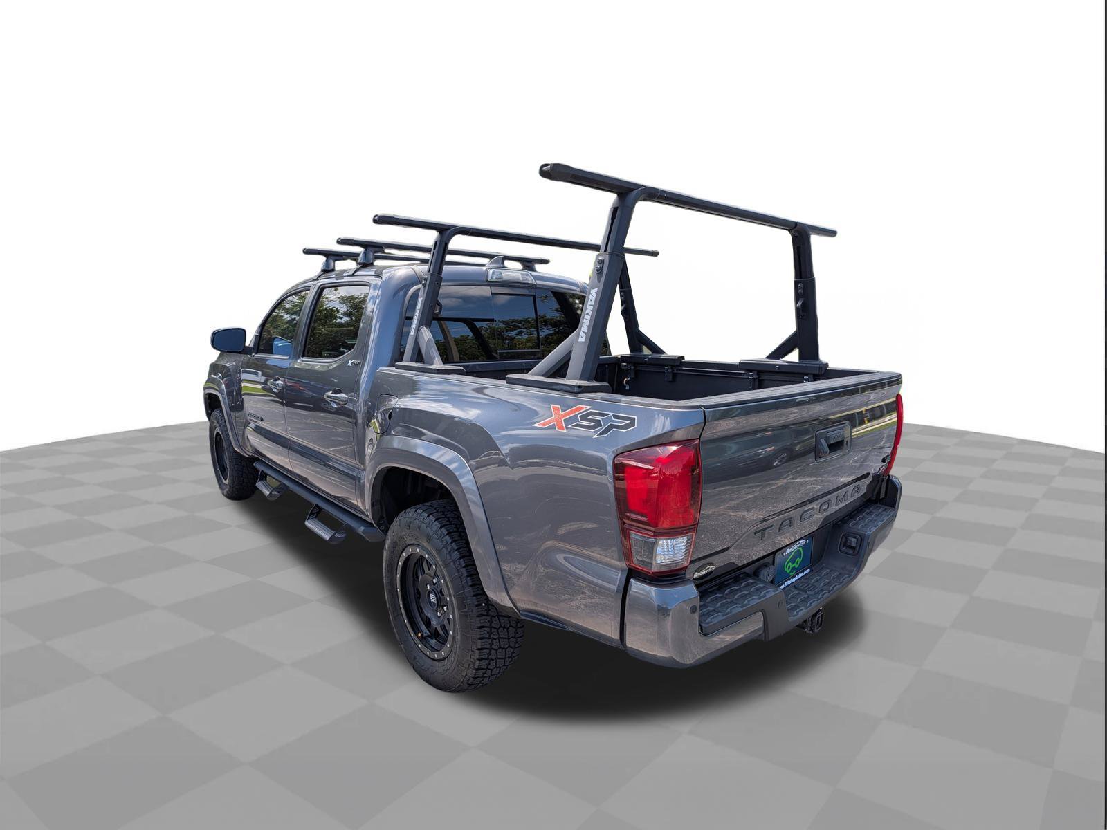 Used 2018 Toyota Tacoma SR5 RWD image 6