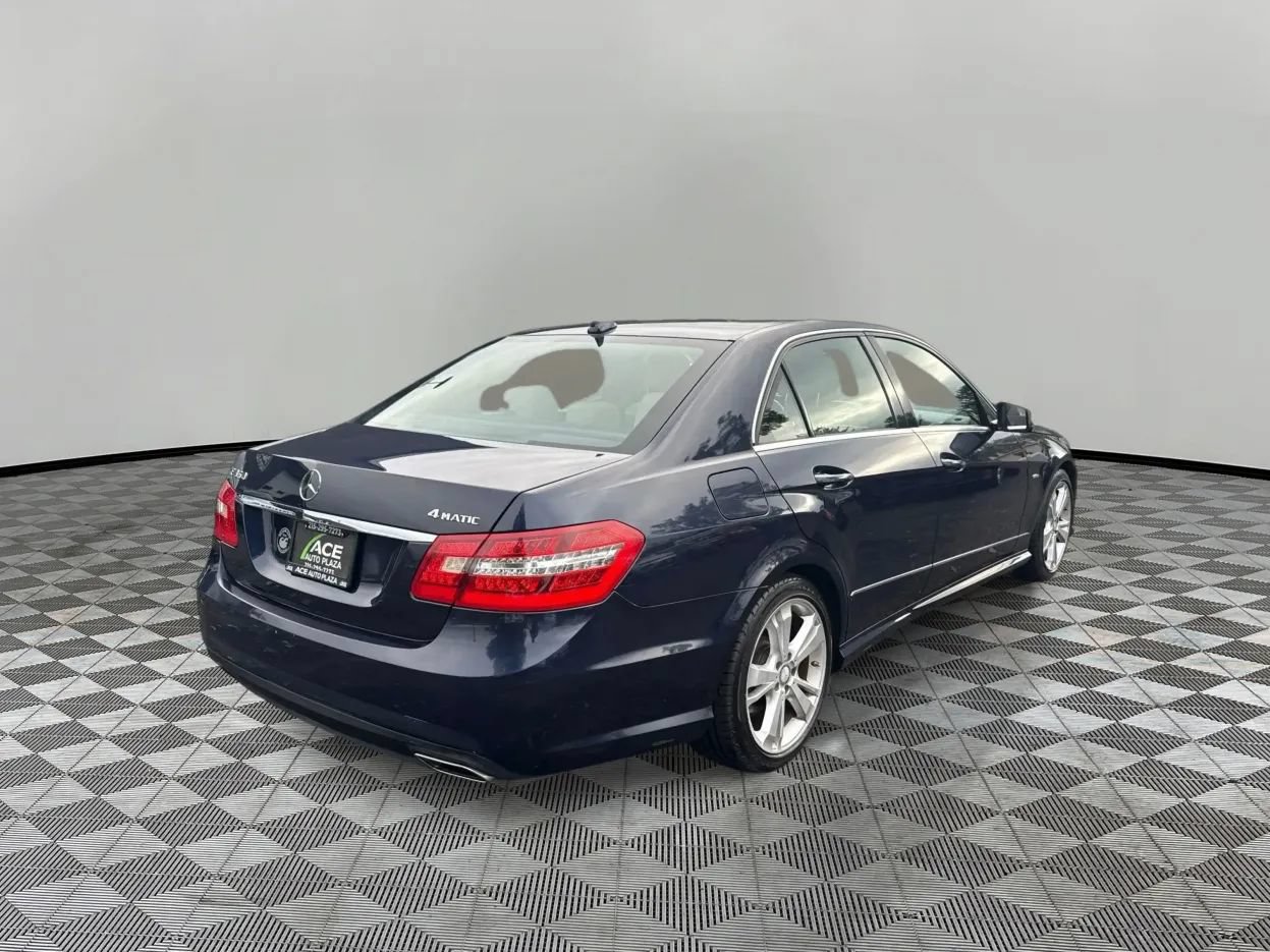 Used 2012 Mercedes-Benz E 350 4MATIC Sedan image 5