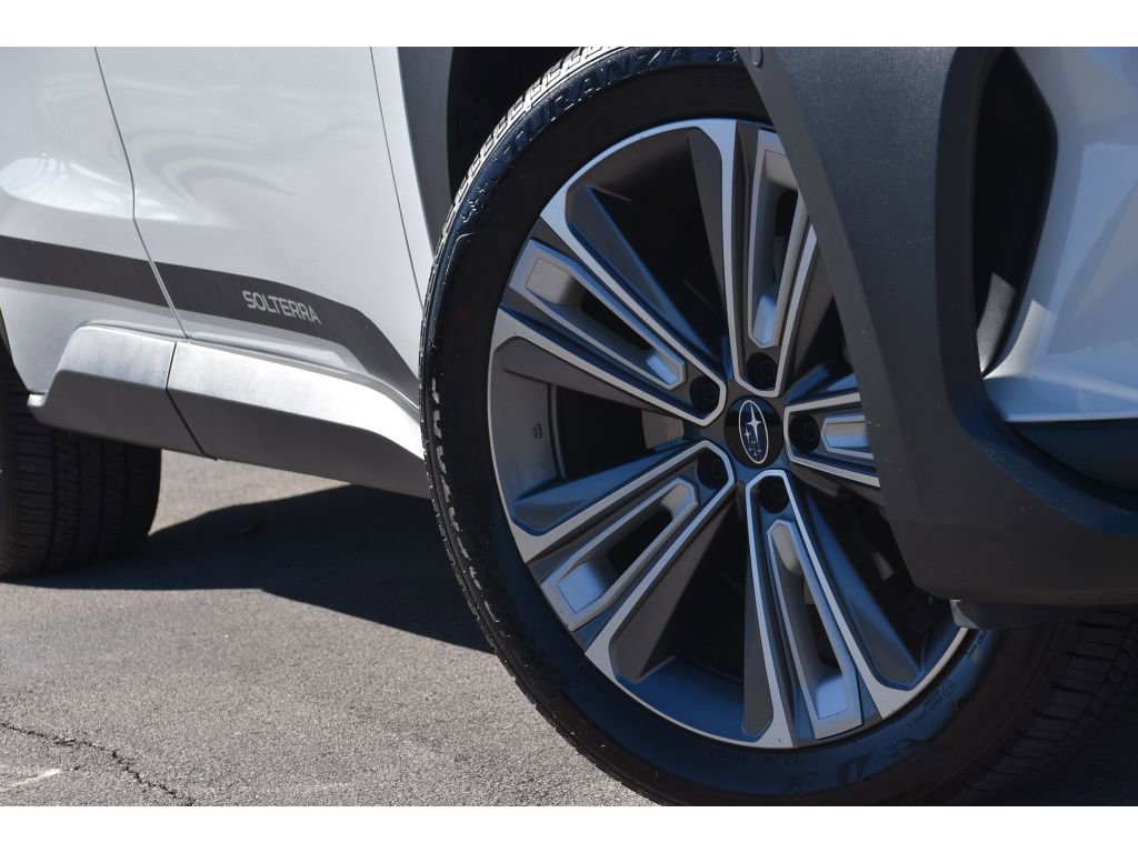 Used 2024 Subaru Solterra Limited w/ Limited Package image 9