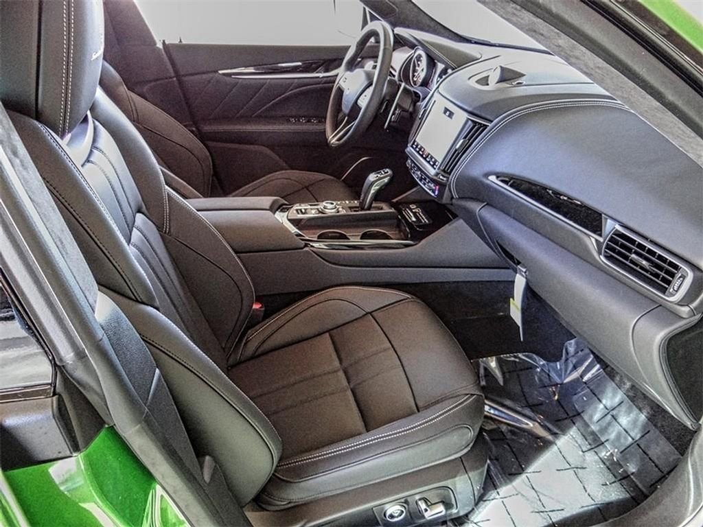 New 2023 Maserati Levante Modena image 16