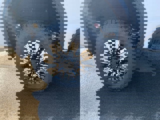 New 2025 GMC Sierra 2500 Denali image 5