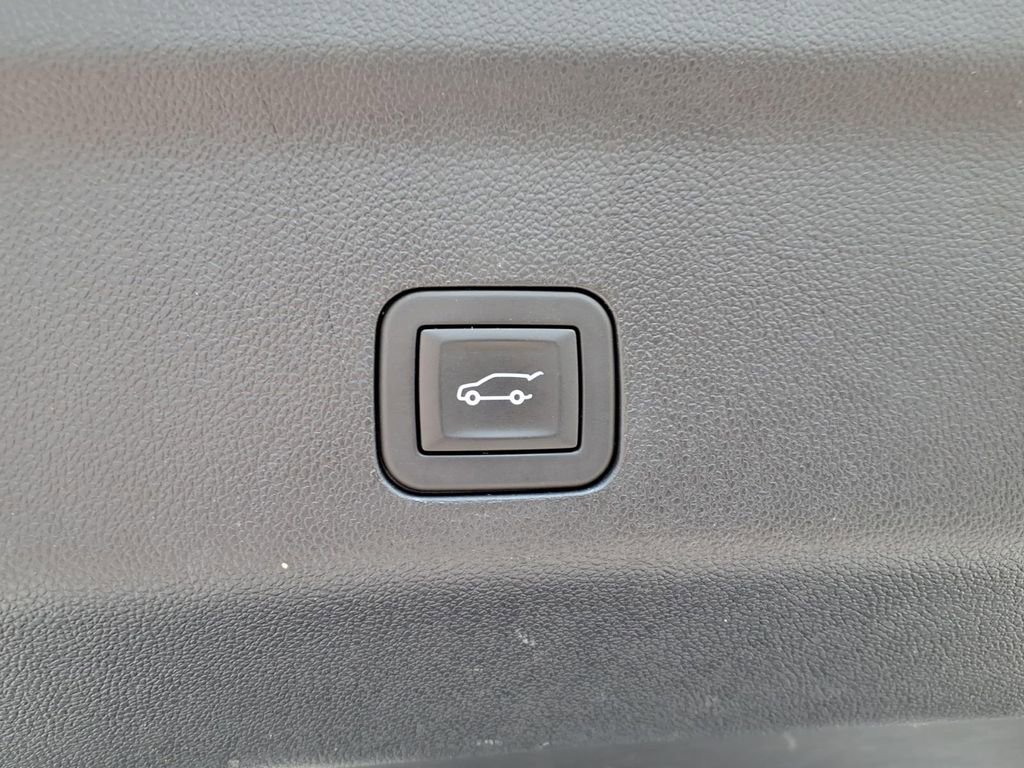 Certified 2025 Chevrolet Tahoe LT AWD/4WD image 32