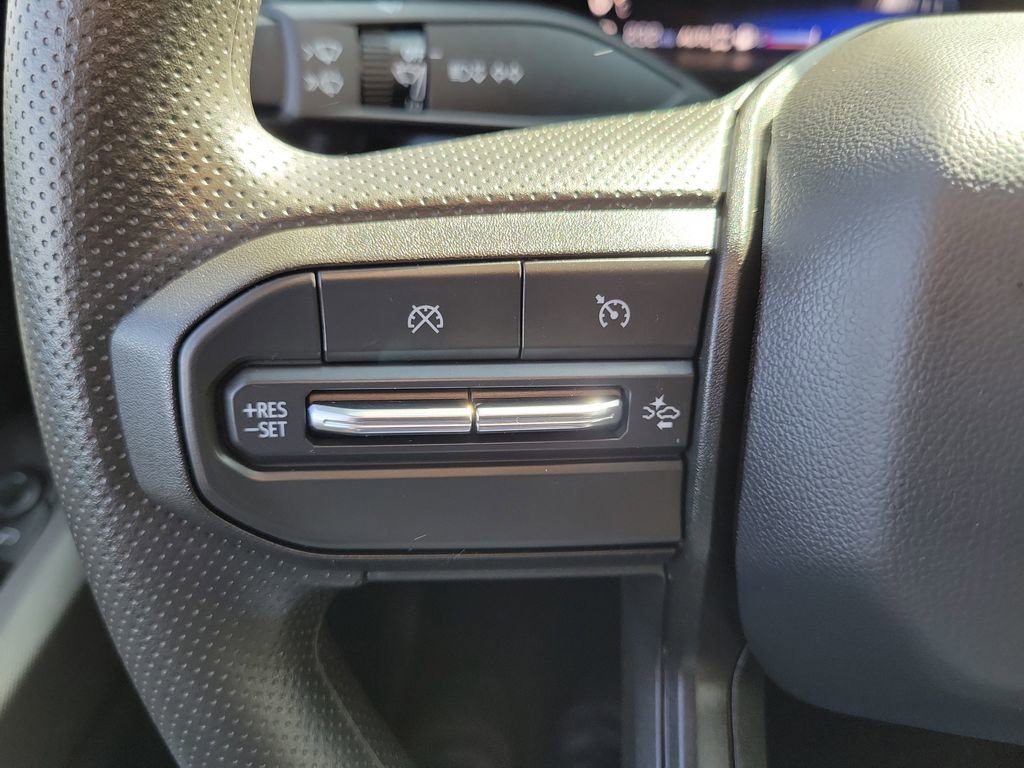 Used 2026 Chevrolet Colorado Trail Boss AWD/4WD image 5