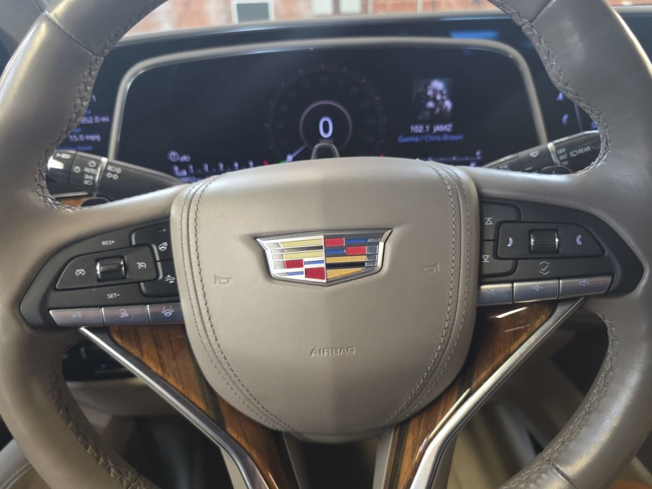 Used 2023 Cadillac Escalade Sport Platinum AWD/4WD image 27