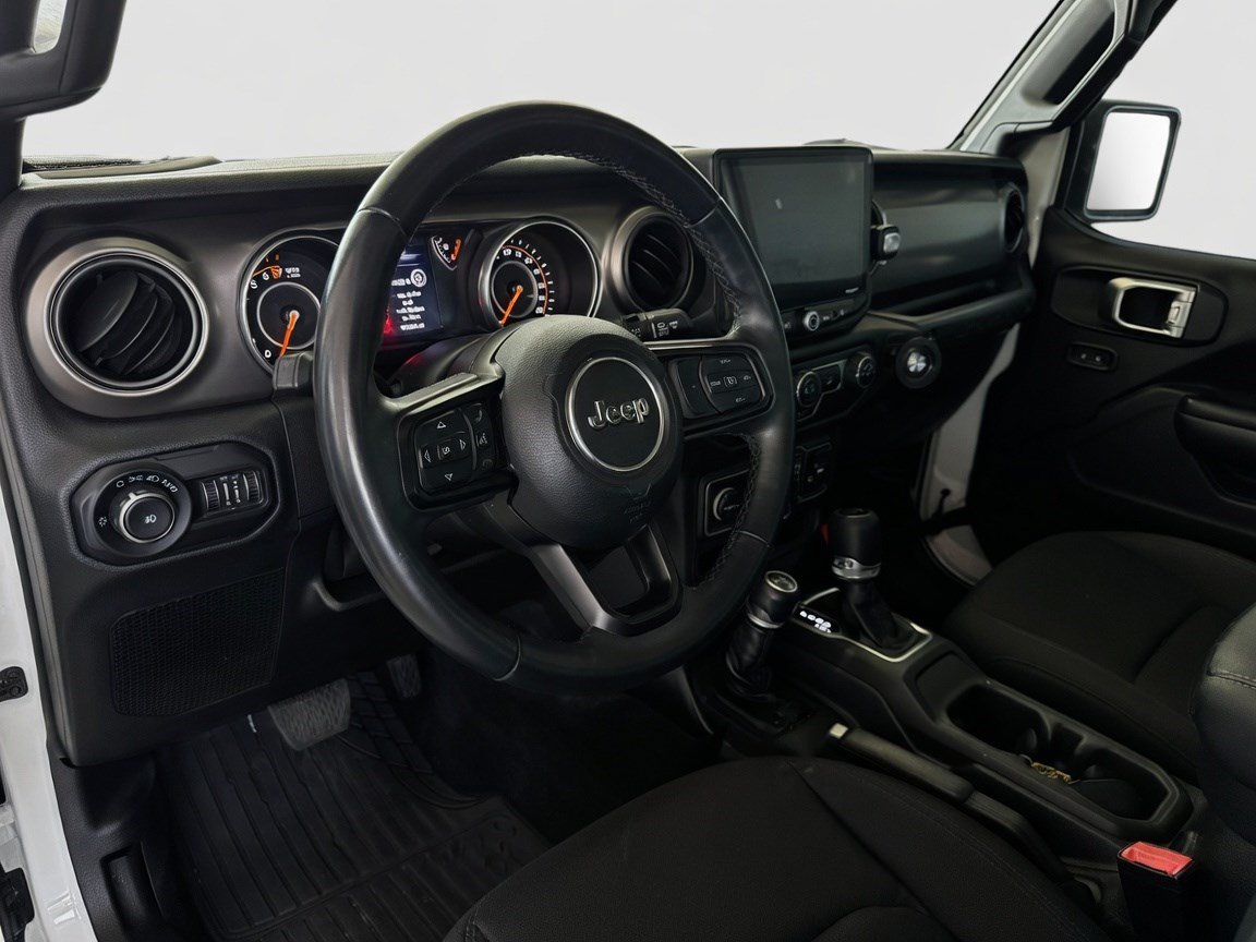 Used 2018 Jeep Wrangler Unlimited Sport S AWD/4WD image 7