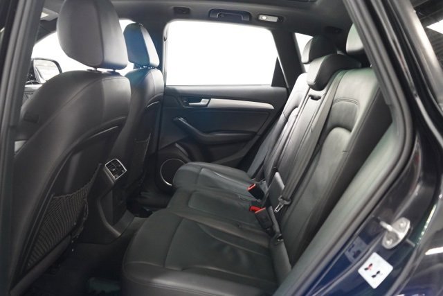 Used 2017 Audi Q5 2.0T Premium Plus w/ Technology Package image 31