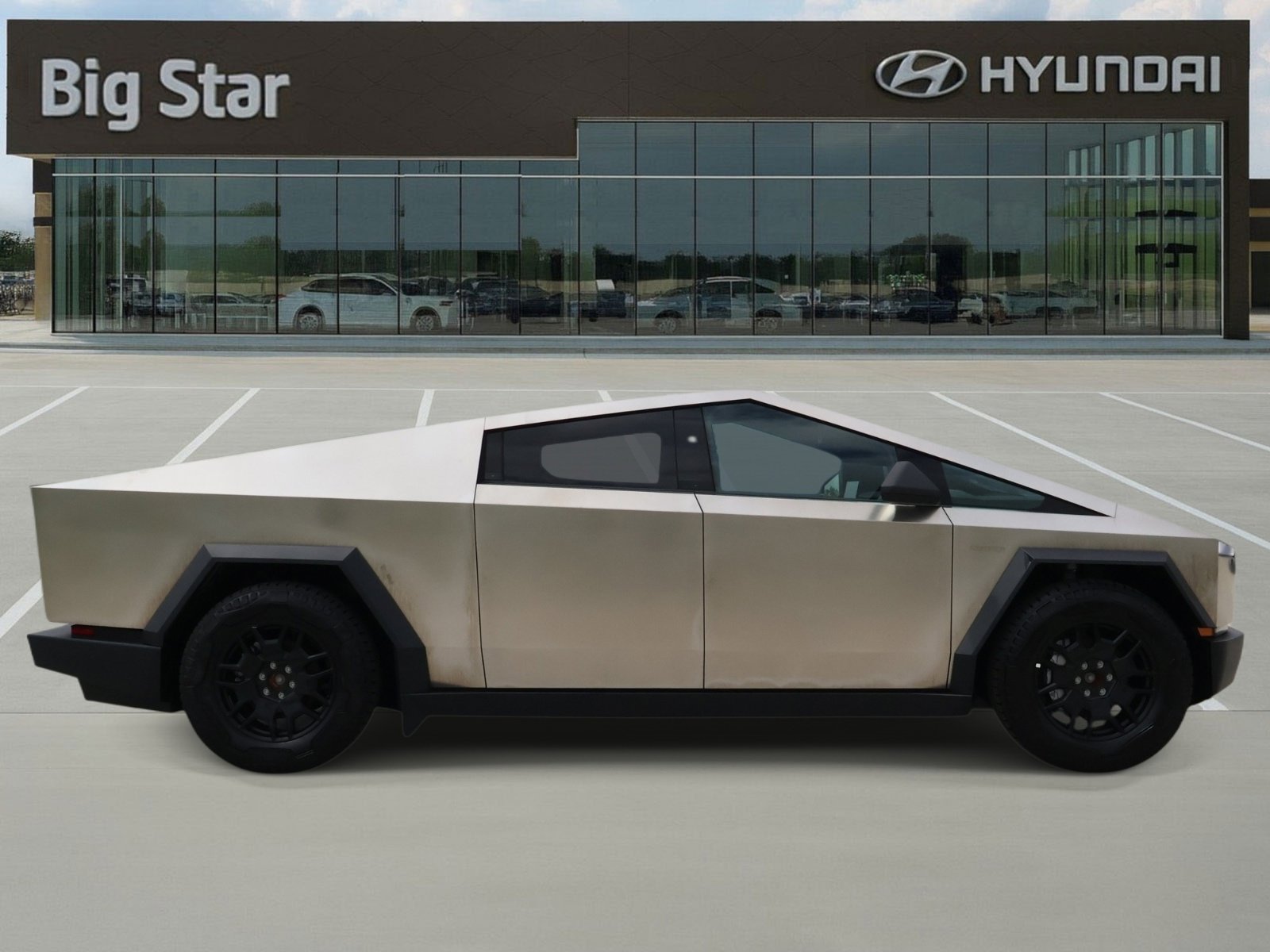 Used 2024 Tesla Cybertruck AWD Crew Cab image 5