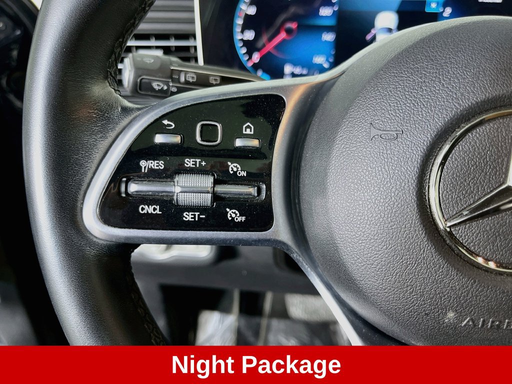 Used 2022 Mercedes-Benz GLS 450 4MATIC image 15