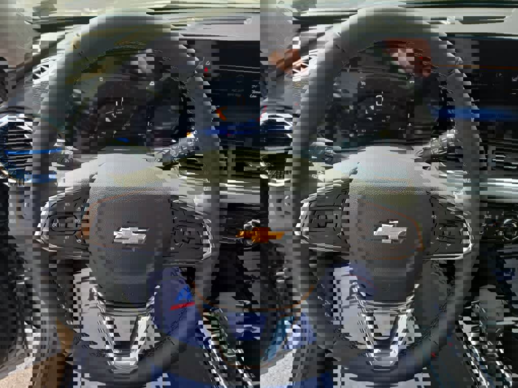 New 2026 Chevrolet Trax LT w/ LT Convenience Package image 18