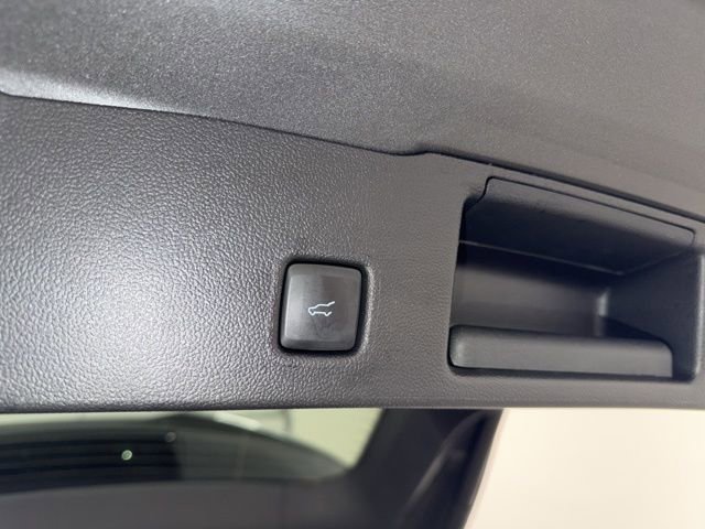 Used 2023 Ford Escape ST-Line w/ Tech Pack #1 image 37