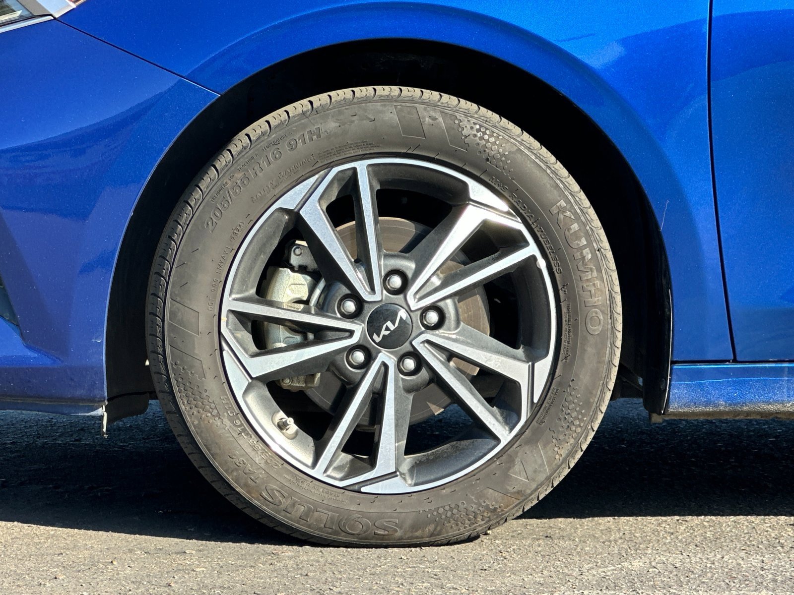 Used 2024 Kia Forte LXS image 21