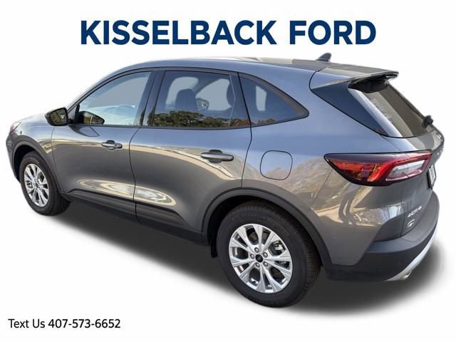 Used 2026 Ford Escape Active w/ Tech Pack #1 FWD image 4