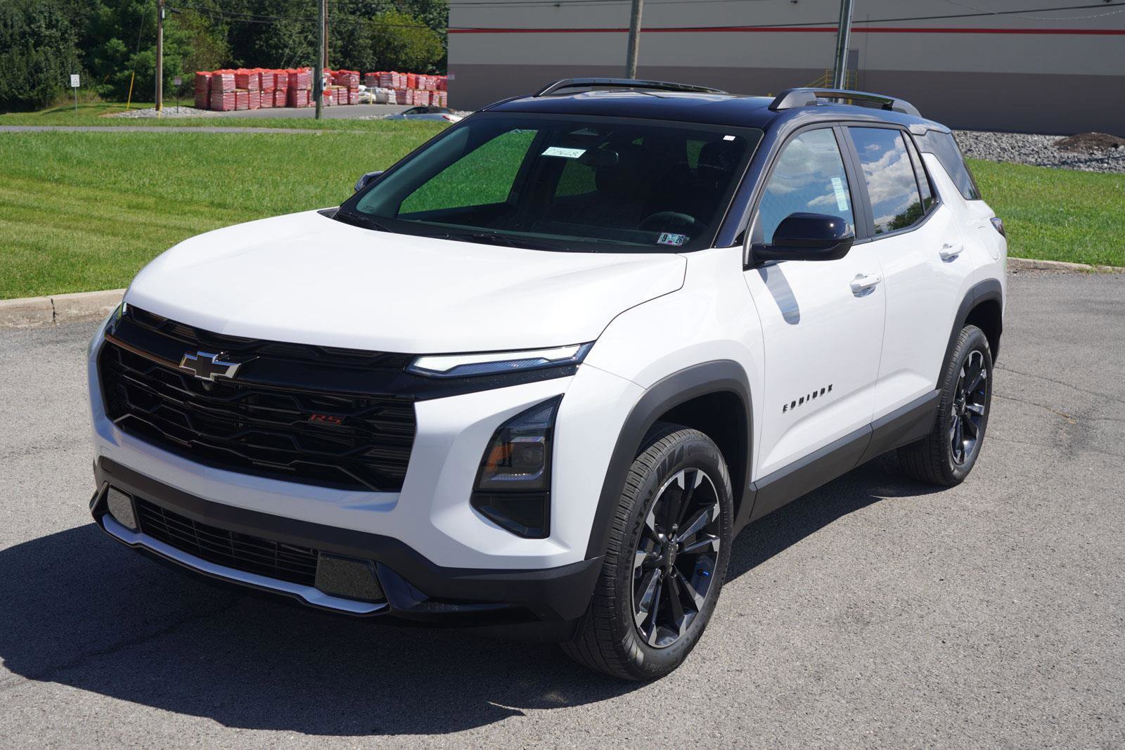 New 2026 Chevrolet Equinox RS w/ Convenience Package III image 8