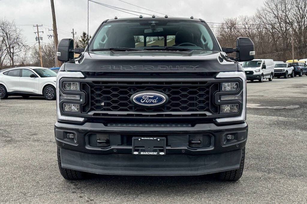 Used 2023 Ford F250 Lariat w/ Lariat Ultimate Package AWD/4WD image 8
