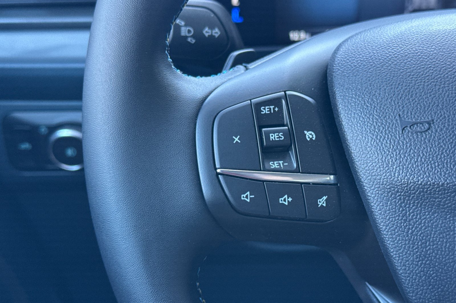 New 2026 Ford Maverick Lobo AWD/4WD image 25