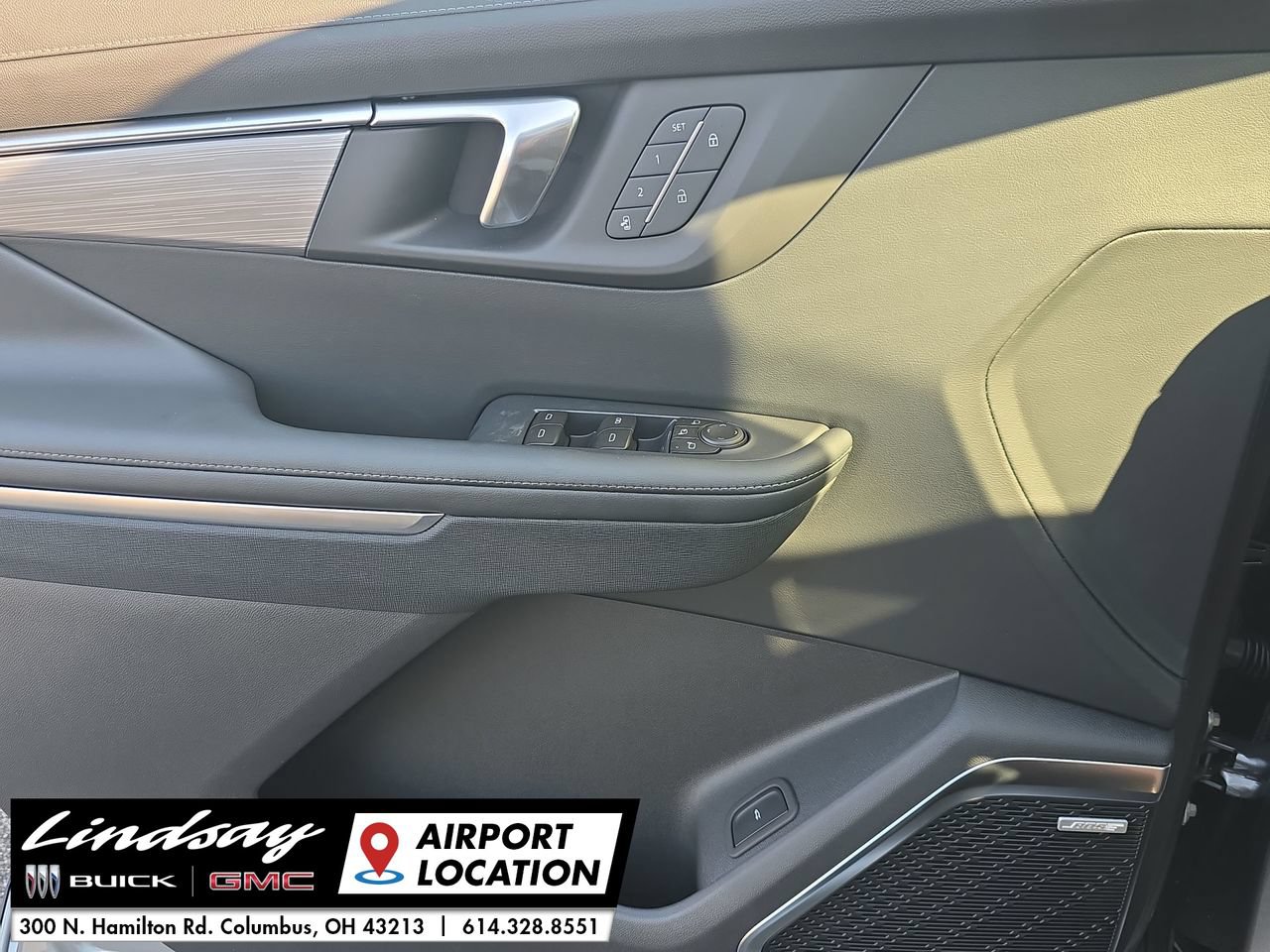 New 2026 Buick Enclave Preferred w/ Power Package AWD/4WD image 24
