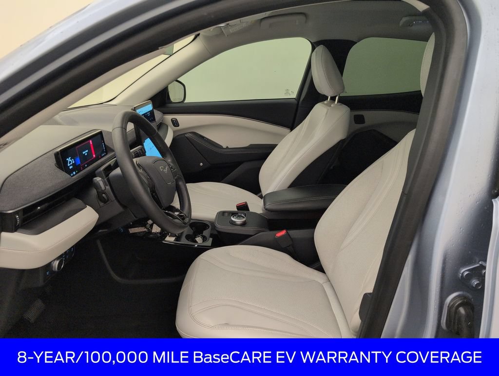 Used 2022 Ford Mustang Mach-E Premium RWD image 4