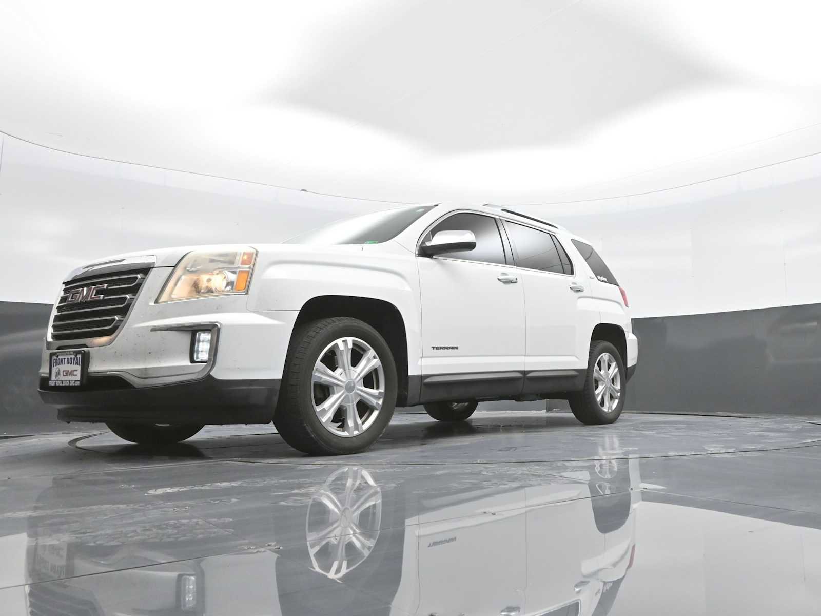 Used 2017 GMC Terrain SLT w/ Open Road Package AWD/4WD image 29
