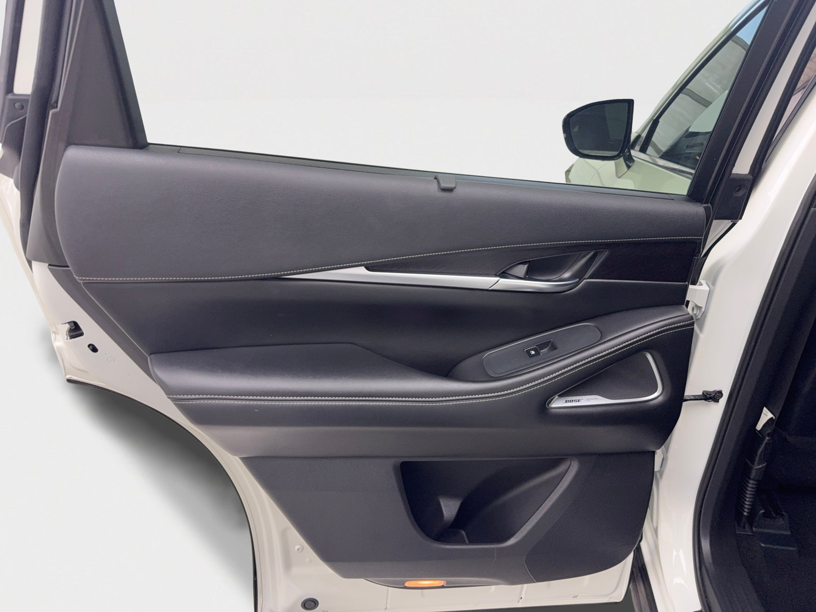 Used 2023 INFINITI QX60 Sensory w/ Vision Package FWD image 49
