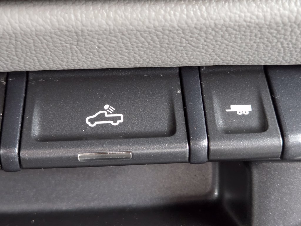 Used 2016 Chevrolet Colorado W/T w/ WT Convenience Package AWD/4WD image 8