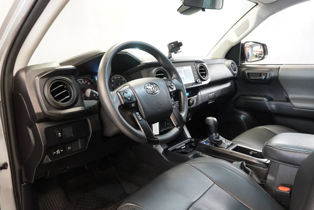Used 2023 Toyota Tacoma SR AWD/4WD image 6