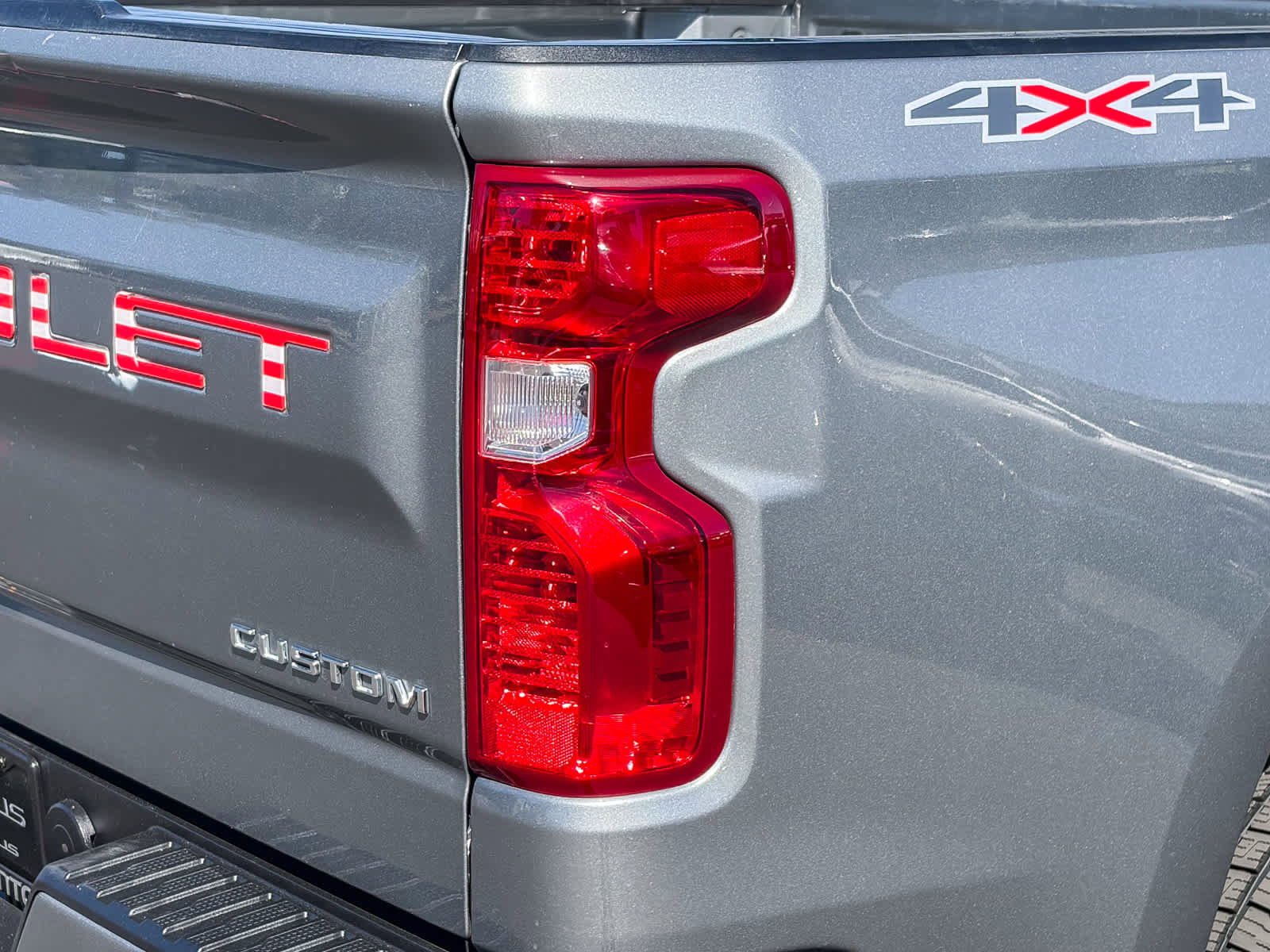 Used 2023 Chevrolet Silverado 1500 Custom AWD/4WD image 8