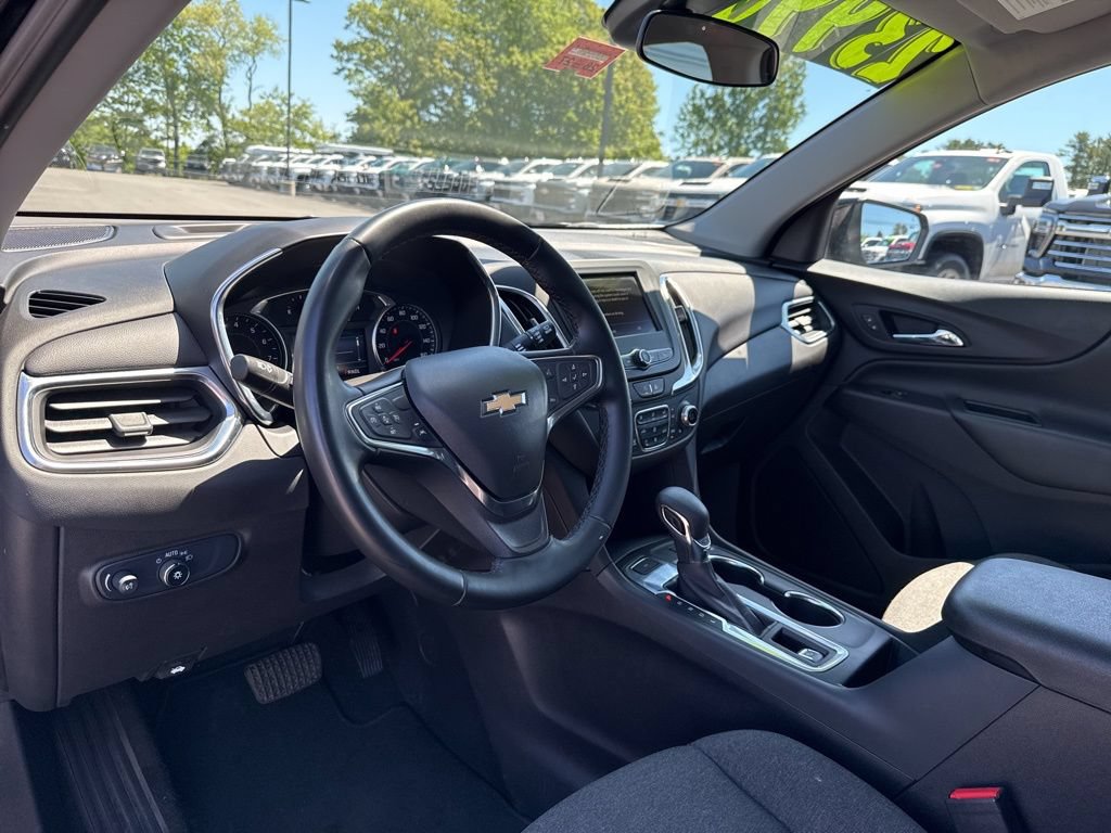 Used 2024 Chevrolet Equinox LT AWD/4WD image 17