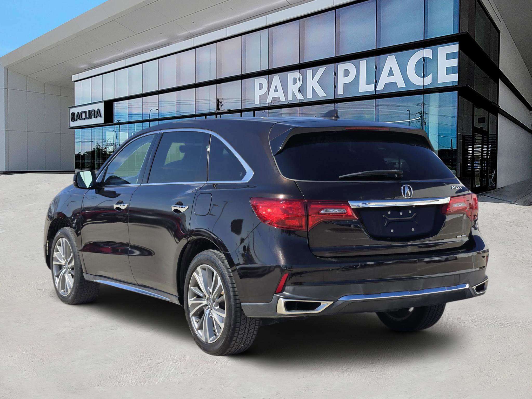 Used 2017 Acura MDX SH-AWD w/ Technology Package image 2