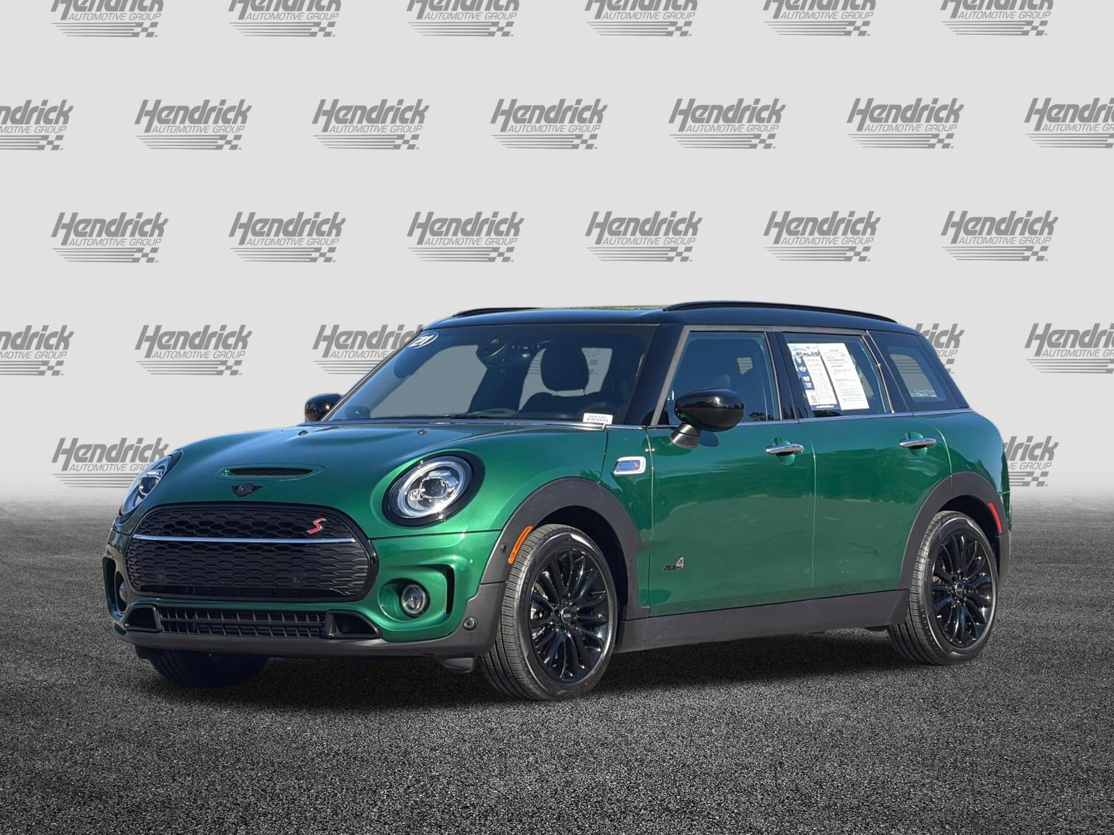 Used 2021 MINI Cooper Clubman S w/ Driver Assistance Package image 9
