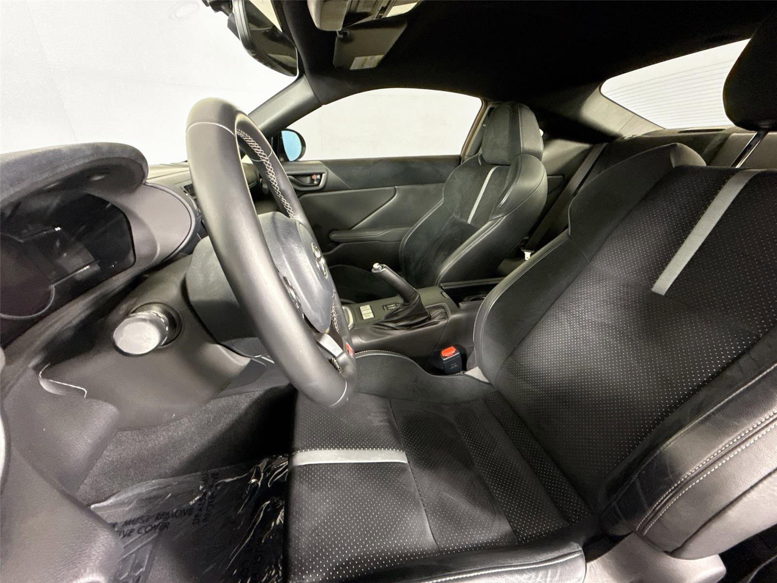 Certified 2023 Toyota GR86 Premium image 3