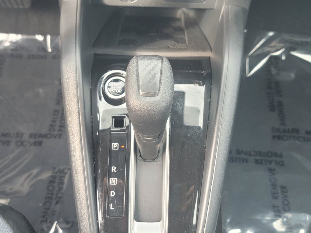 Used 2025 Nissan Versa SV FWD image 29