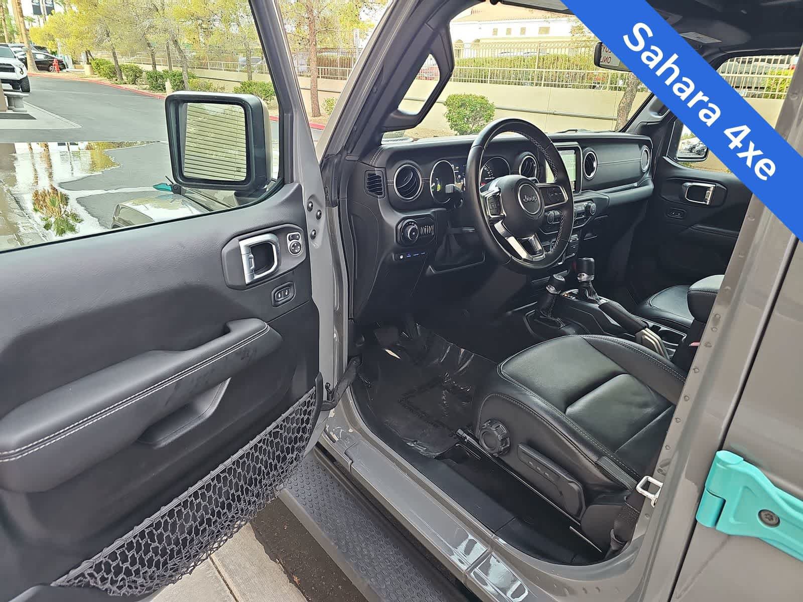 Used 2021 Jeep Wrangler Unlimited Sahara AWD/4WD image 10
