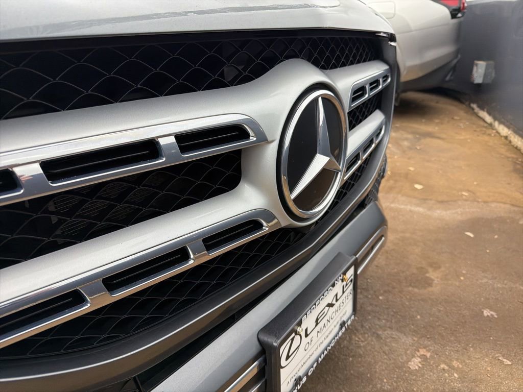 Used 2022 Mercedes-Benz GLS 450 4MATIC image 40