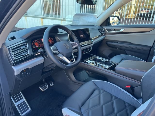 New 2026 Volkswagen Atlas Peak Edition AWD/4WD image 6