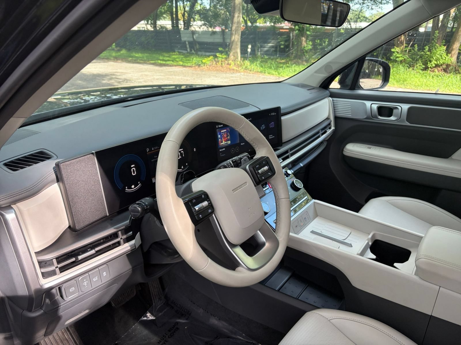 Used 2026 Hyundai Santa Fe SEL FWD image 36