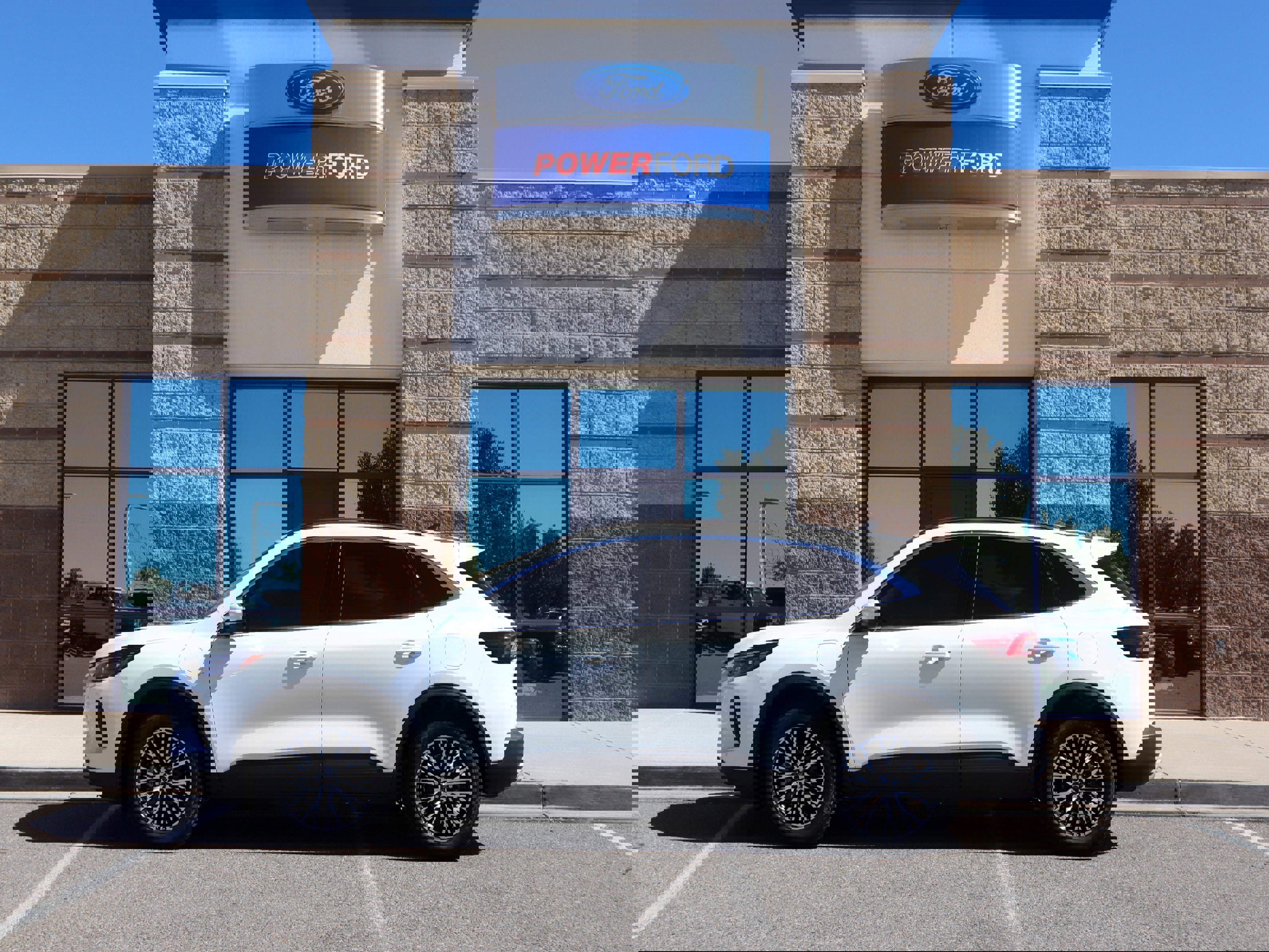 New 2025 Ford Escape SE w/ PHEV Premium Package image 9