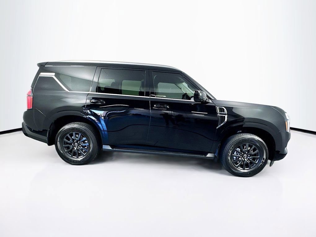 Used 2025 Nissan Armada SV image 11