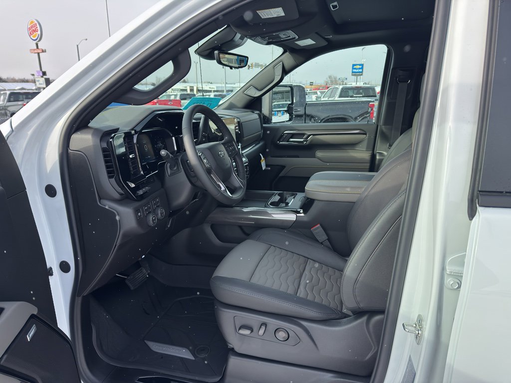 New 2026 Chevrolet Silverado 2500 ZR2 image 9