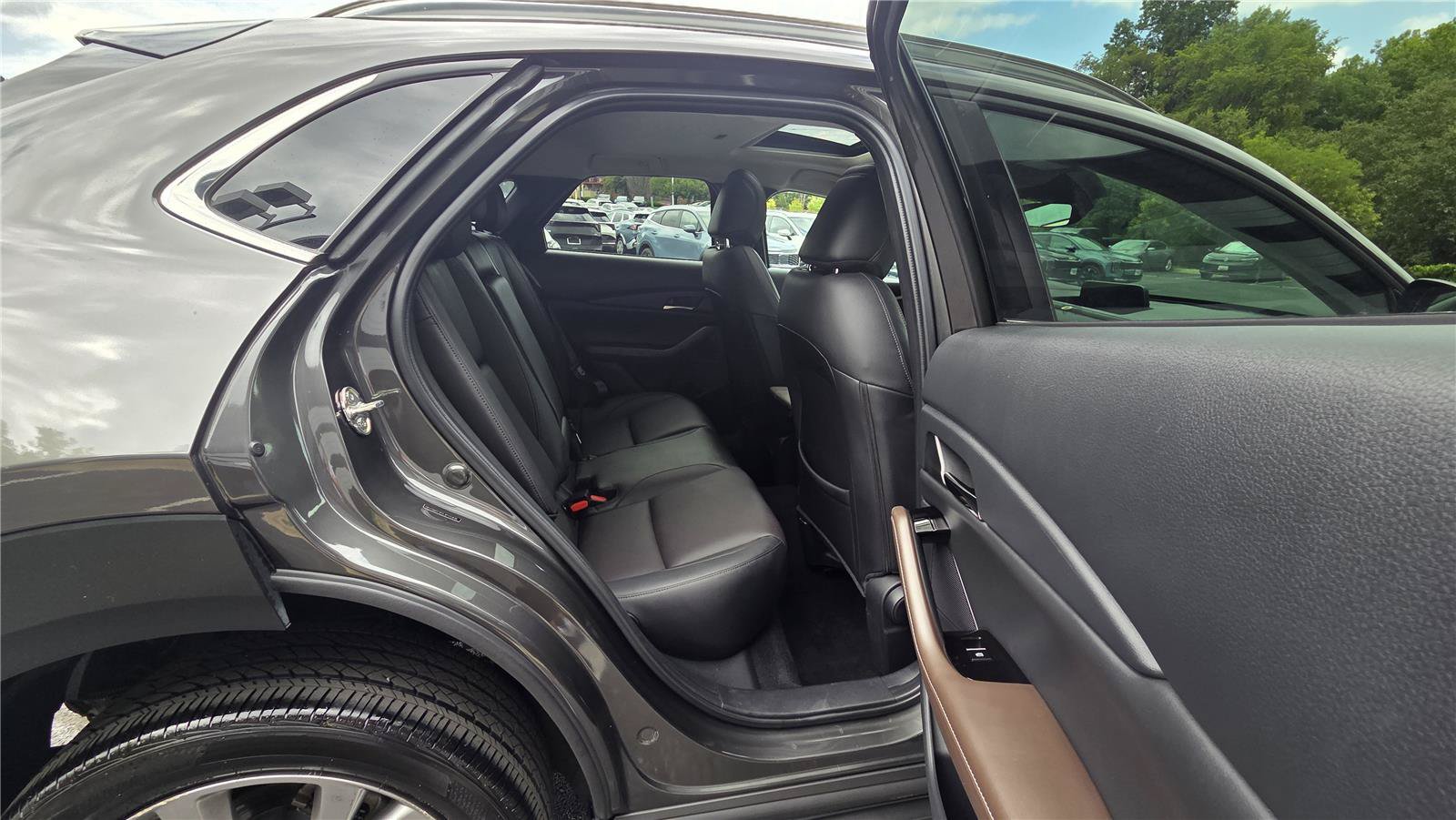 Used 2020 MAZDA CX-30 AWD w/ Premium Package image 35