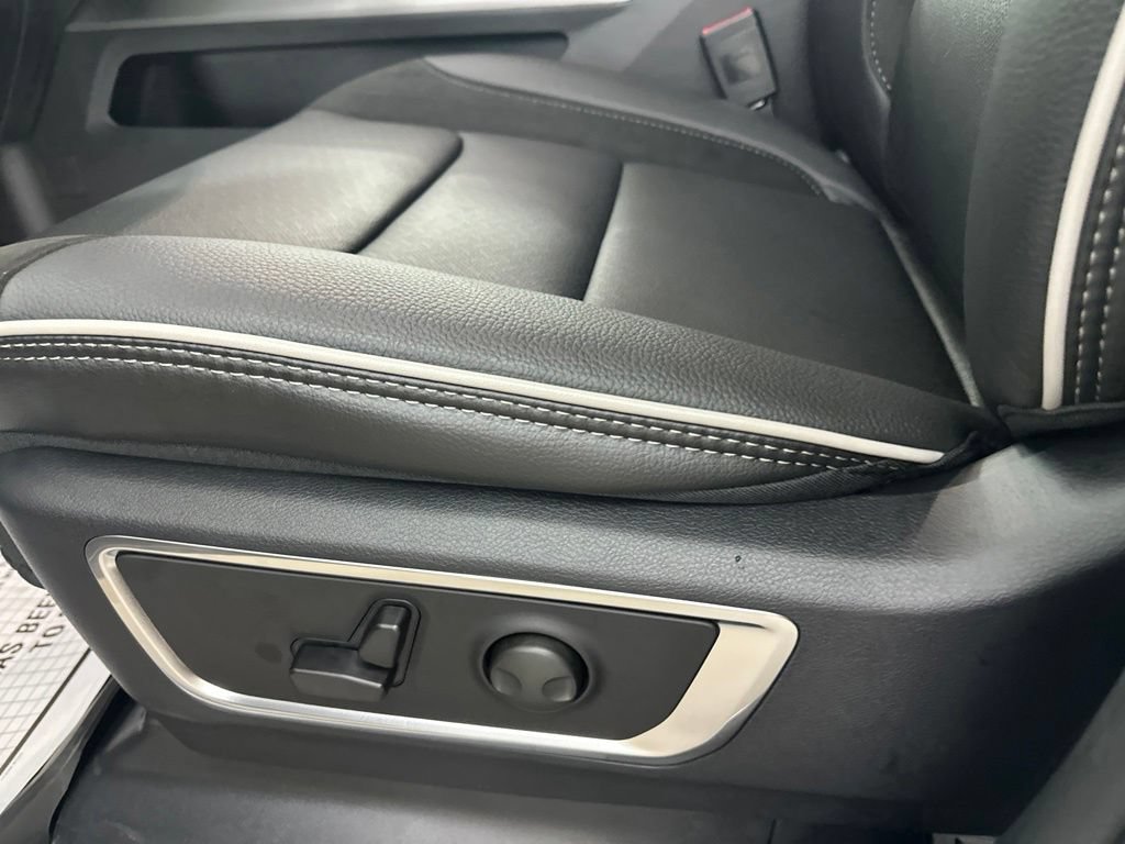 New 2027 RAM 1500 Laramie w/ Laramie Preferred Package AWD/4WD image 36
